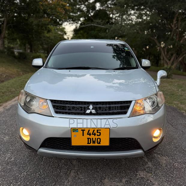 Mitsubishi Outlander 2008 Silver