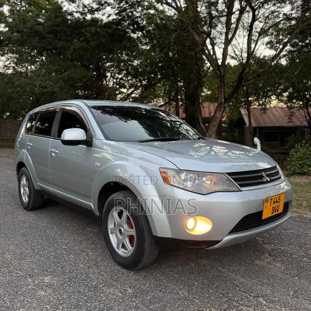 Mitsubishi Outlander 2008 Silver