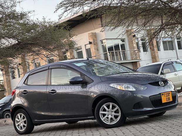 Mazda Demio 2009 Gray