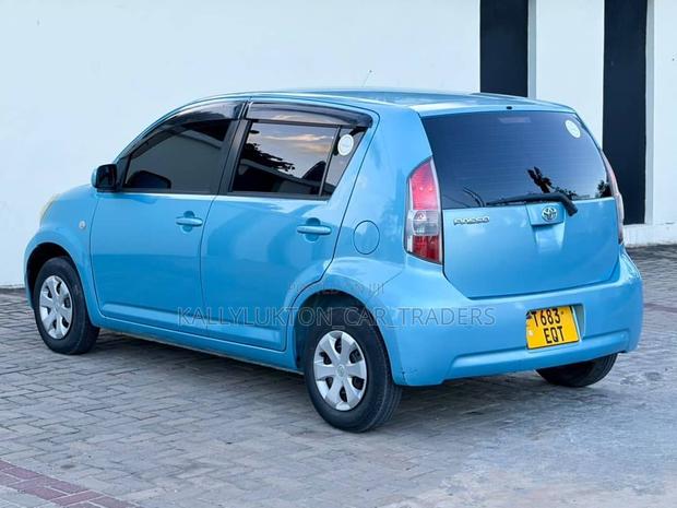 Toyota Passo 2006 Blue