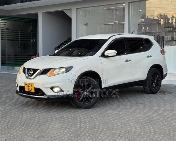 Nissan X-Trail 2014 White