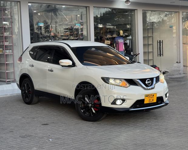 Nissan X-Trail 2014 White