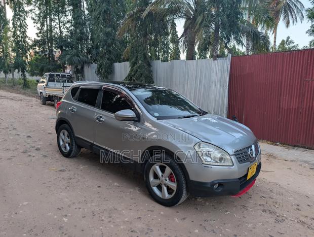 Nissan Dualis 2010 Silver
