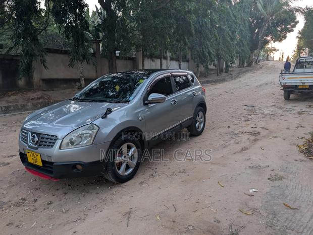 Nissan Dualis 2010 Silver