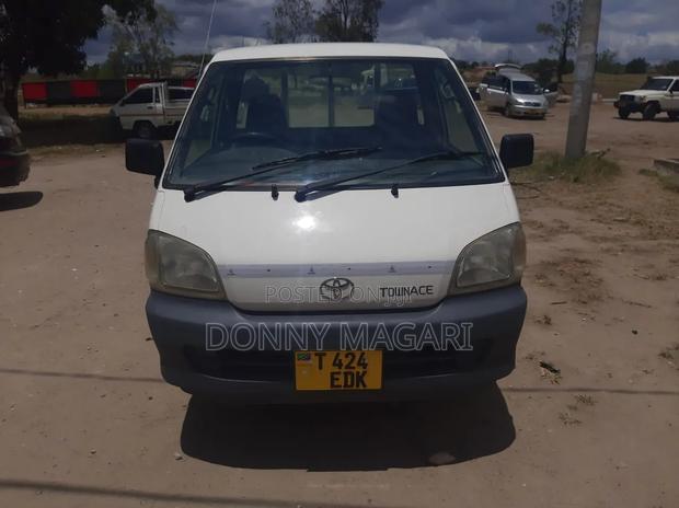Toyota TownAce 2007 White