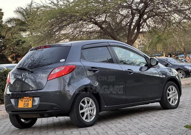 Mazda Demio 2008 Gray