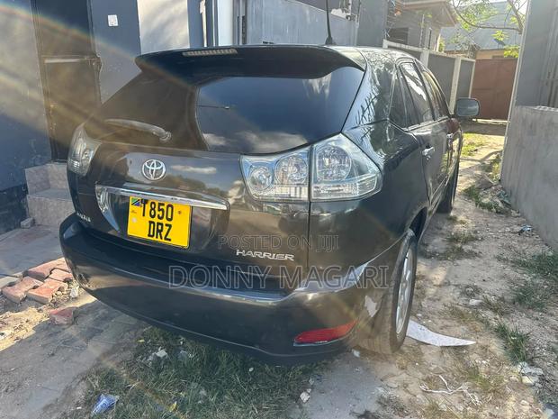 Toyota Harrier 2006 Black