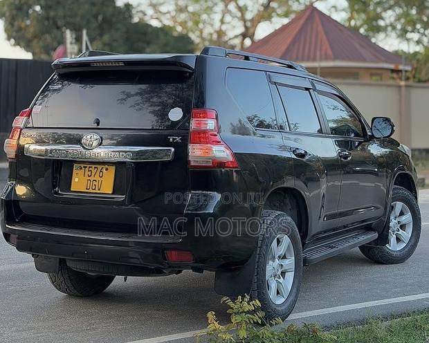 Toyota Land Cruiser Prado 2015 Black