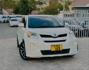 Toyota IST 2008 Off white for sale