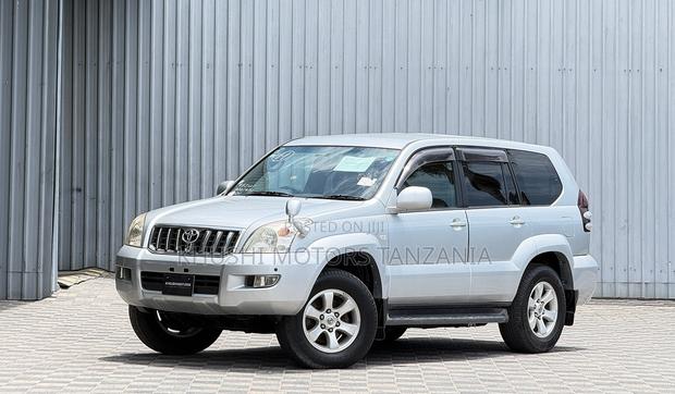 Toyota Land Cruiser Prado 2003 Silver
