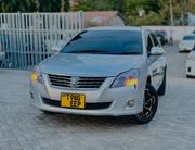 Toyota Premio 2010 Silver for sale