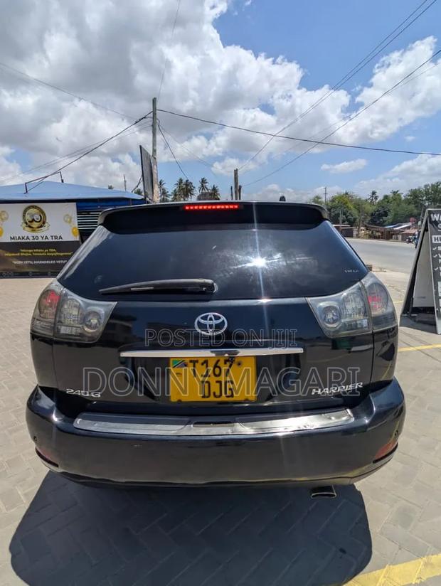 Toyota Harrier 2.4 4WD 2005 Black