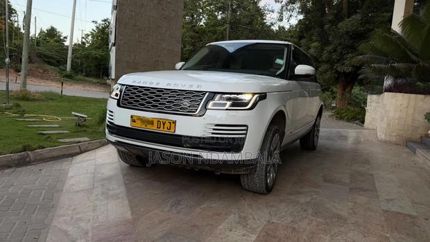 Land Rover Range Rover Vogue 2019 White