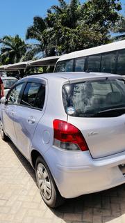 Toyota Vitz 1.0 FWD 3dr 2009 Gray for sale