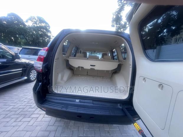 Toyota Land Cruiser Prado 2.8 D-4D 2016 Matt Black