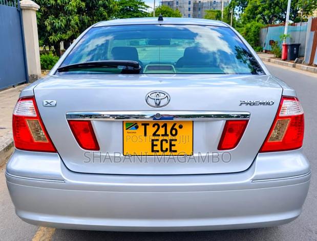 Toyota Premio 2004 Silver