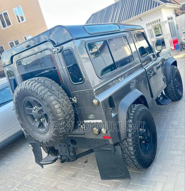 Land Rover Defender 2015 Gray