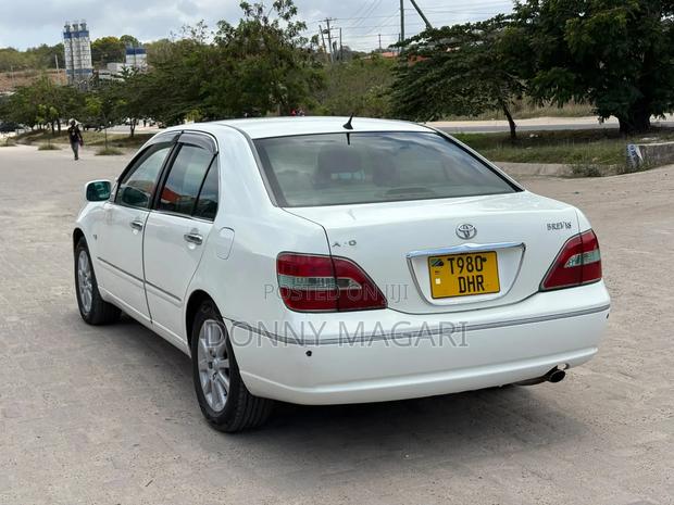 Toyota Brevis 2004 White