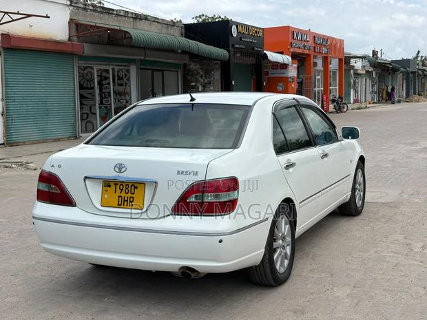 Toyota Brevis 2004 White