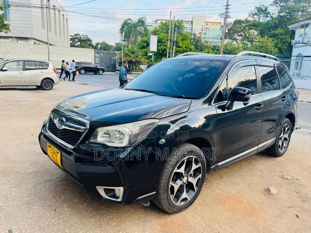 Subaru Forester 2014 Black