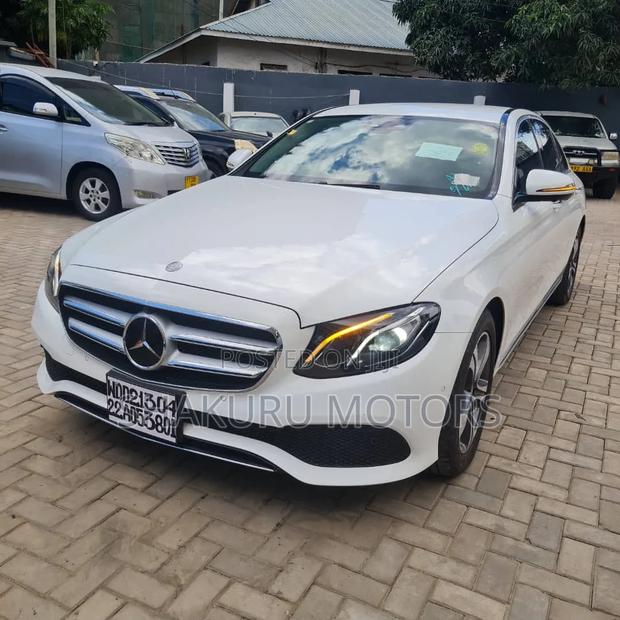 Mercedes-Benz E200 2017 White