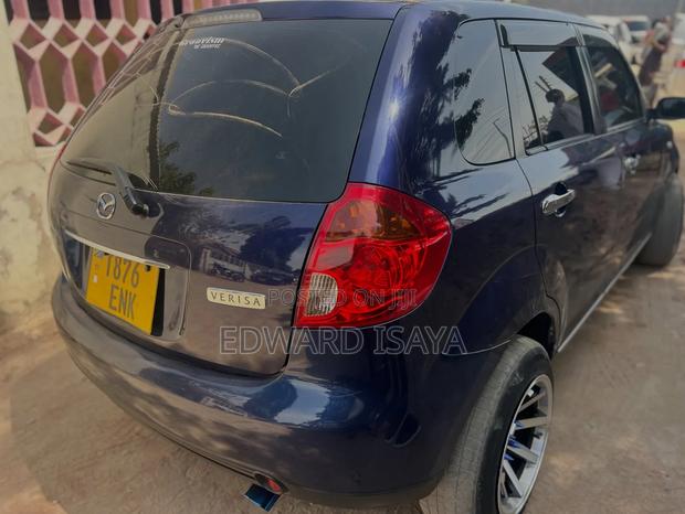 Mazda Verisa 2008 Blue