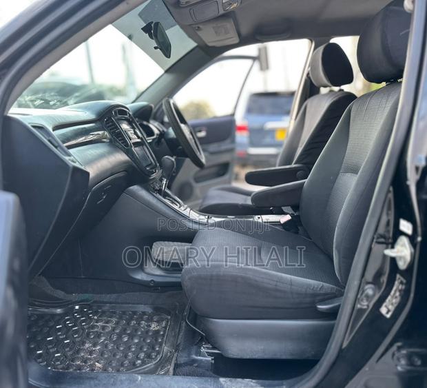 Toyota Kluger 2004 Black