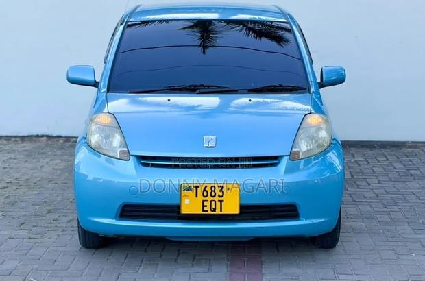 Toyota Passo 2005 Blue