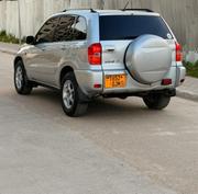 Toyota RAV4 Automatic 2000 Silver for sale