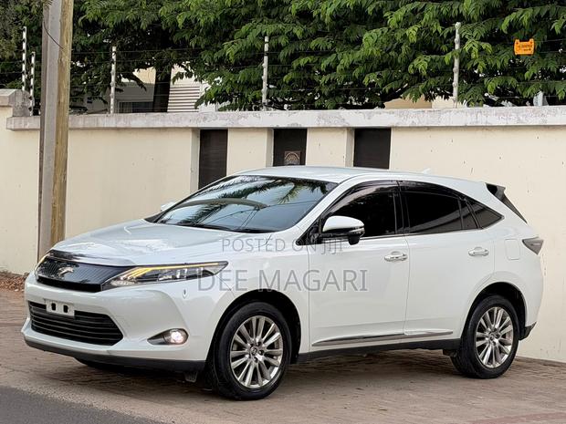 Toyota Harrier 2015 White
