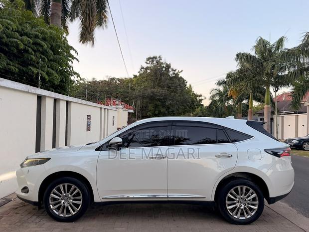 Toyota Harrier 2015 White