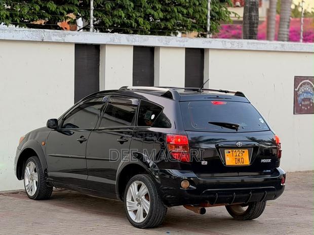 Toyota Voltz 2004 Black