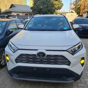 Toyota RAV4 2019 White for sale