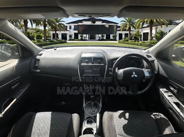 Mitsubishi RVR 2.0 2012 Black