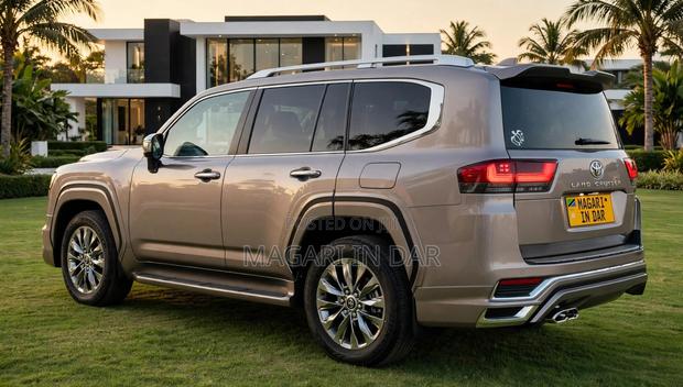 Toyota Land Cruiser 2025 Beige