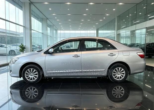 Toyota Premio 2007 Silver