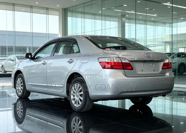 Toyota Premio 2007 Silver