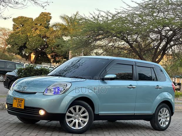 Mazda Verisa 2008 Blue