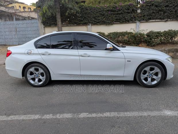 BMW 3 Series 2012 White