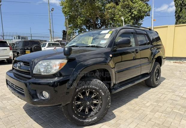 Toyota Hilux Surf 2.7 SSR 2007 Black