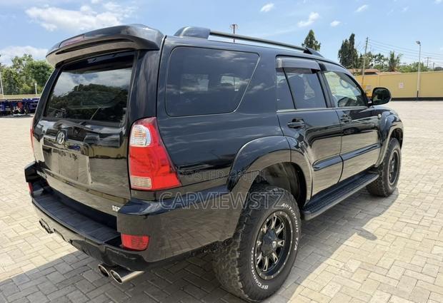 Toyota Hilux Surf 2.7 SSR 2007 Black