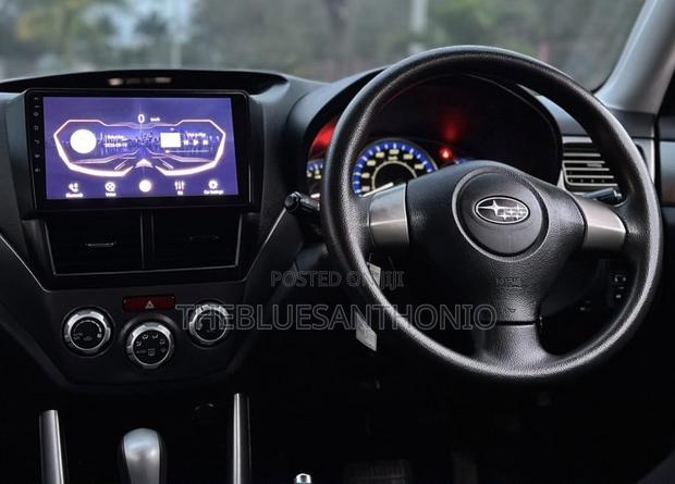 Subaru Forester 2011 Black