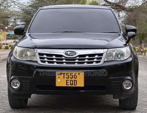 Subaru Forester 2011 Black