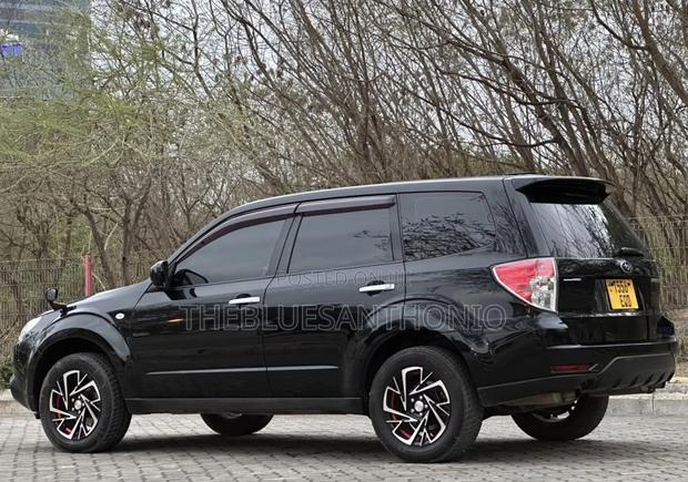Subaru Forester 2011 Black