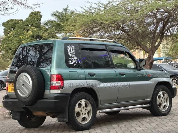 Mitsubishi Pajero 2007 Green