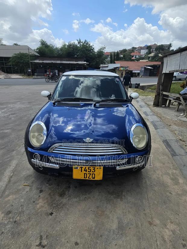 Mini Cooper 2006 Blue