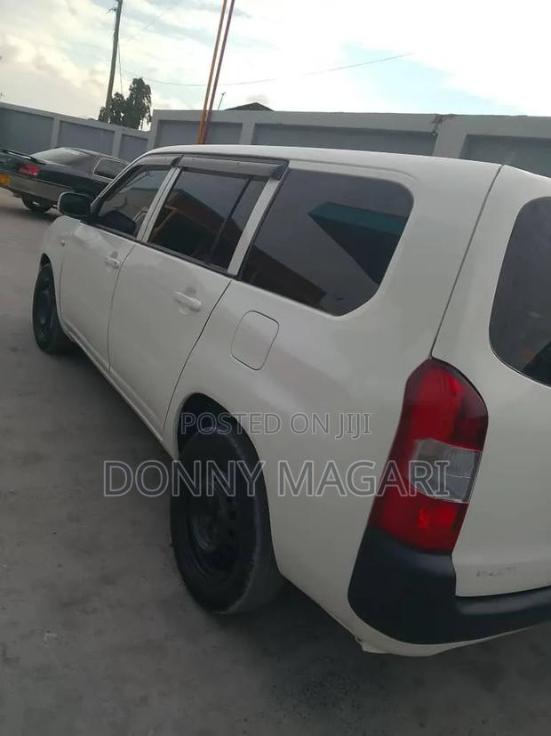 Toyota Probox 2015 White