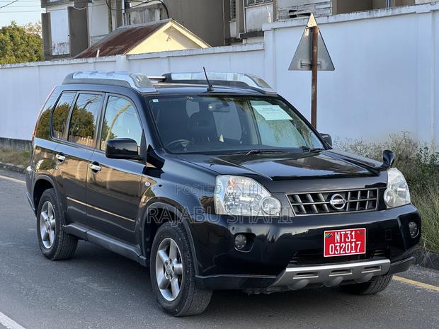 Nissan X-Trail 2.0 2008 Black