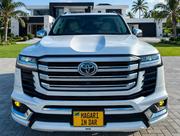 Toyota Land Cruiser 2023 White for sale