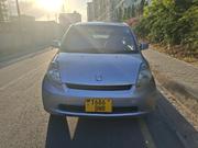Toyota Passo 1.0 AWD 2005 Silver for sale